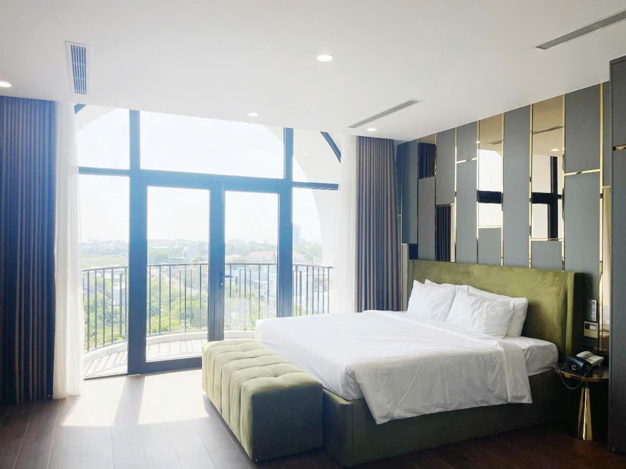 Hotel La Casa Tuy Hoa Extérieur photo